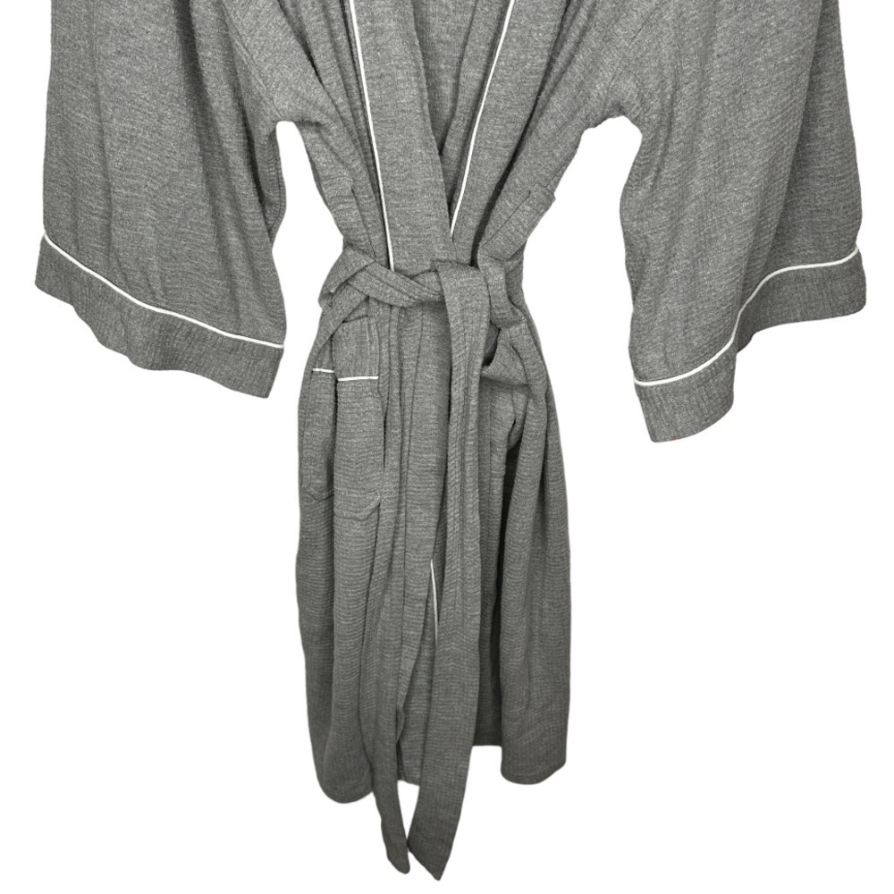 Izod Gray Robe - Picture 3 of 7